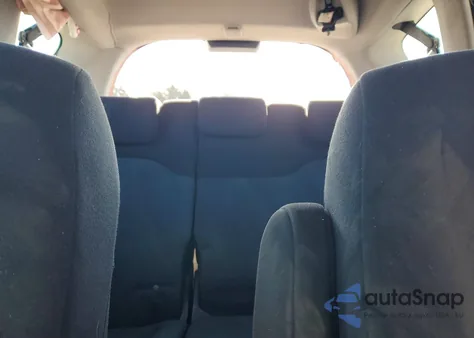 2010 Honda Fit Sport из США, поврежденный, VIN JHMGE8H4XAS009606